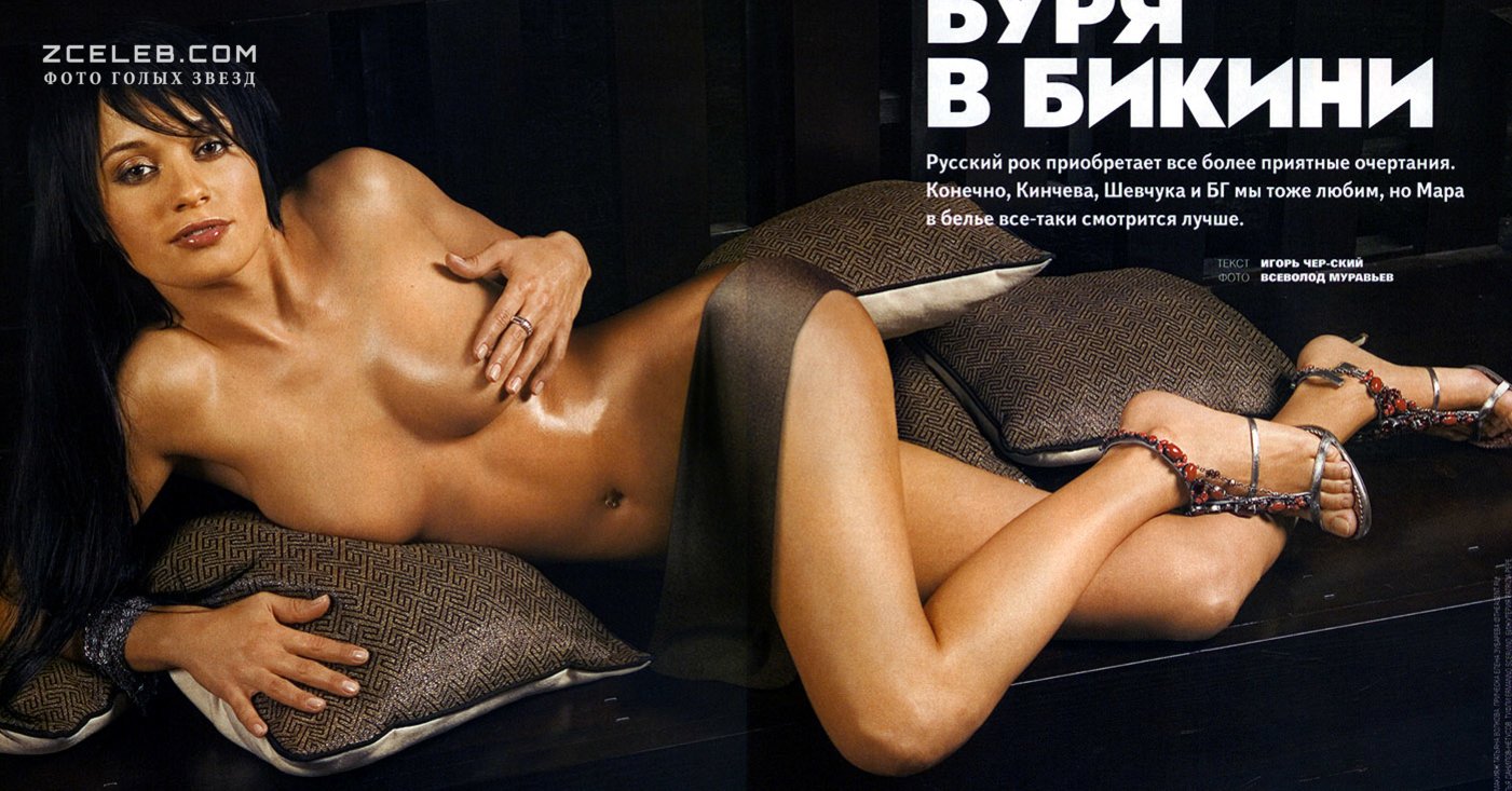 Юлия Беретта порно и эро фото знаменитости