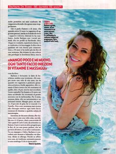 Эротичная Барбара Де Росси позирует в бассейне для журнала Gente фото #6