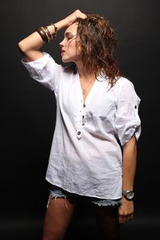 Секси Наталья Земцова в мокрой рубашке фото #13