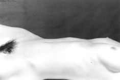 Голая киска Мадонны в откровенной фотосессии фото #13