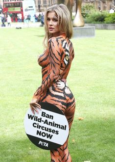 Сексуальная тигрица Джоанна Крупа фото #1