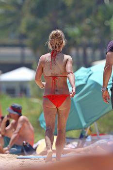 Шикарное тело Бритни Спирс в оригинальном бикини на Гавайях фото #5