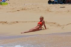 Шикарное тело Бритни Спирс в оригинальном бикини на Гавайях фото #7