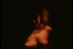 Страстная Анна Терехова оголила грудь и попу в фильме «Все то, о чем мы так долго мечтали» фото #14