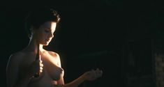 Красотка Анна Старшенбаум снялась полностью голой в фильме «Детям до 16...» фото #17