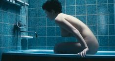Красотка Анна Старшенбаум снялась полностью голой в фильме «Детям до 16...» фото #22