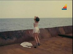 Полностью обнажённая Анна Молчанова в фильме «Дожди в океане» фото #17