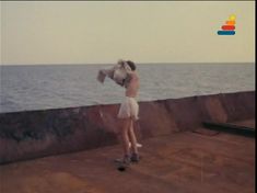 Полностью обнажённая Анна Молчанова в фильме «Дожди в океане» фото #20