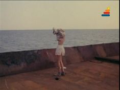 Полностью обнажённая Анна Молчанова в фильме «Дожди в океане» фото #21