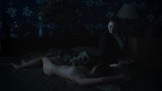 Полностью голая Ирина Вилкова в фильме «Её звали Муму» фото #51