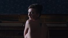 Полностью голая Ирина Вилкова в фильме «Её звали Муму» фото #61