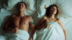 Сексуальная Любовь Аксенова показала голые сиськи в сериале «Мажор» фото #3