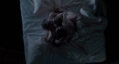 Полностью голая Анна Чиповская в фильме «О любви» фото #34