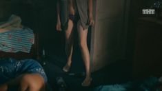Надежда Лумпова в сексуальном лифчике в сериале «Ольга» фото #1