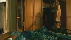 Анна Лутцева оголила грудь и попу в сериале «Путь самца» фото #8