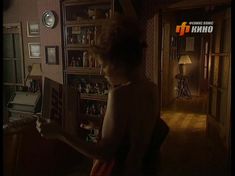 Голая попка Амалии Мордвиновой в сериале «Самозванцы» фото #22