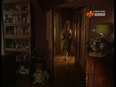 Голая попка Амалии Мордвиновой в сериале «Самозванцы» фото #30
