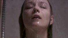 Анастасия Панина оголила грудь и попу в сериале «Семин» фото #11