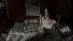 Анна Снаткина оголила грудь в сериале «Сорок третий номер» фото #28