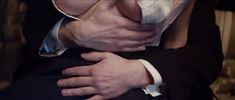 Красивая Ольга Сутулова оголила грудь в сериале «Троцкий» фото #19