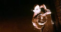 Красивая Ольга Сутулова оголила грудь в сериале «Троцкий» фото #46