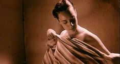 Красивая Ольга Сутулова оголила грудь в сериале «Троцкий» фото #47