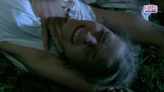 Глафира Тарханова засветила грудь в сериале «Громовы» фото #2