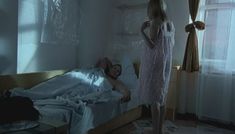Полностью голая Екатерина Никитина в сериале «Женщины в игре без правил» фото #2