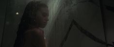 Индиа Айсли показала голую грудь в фильме «Темное зеркало» фото #6
