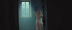 Полностью голая Любовь Аксенова в фильме «Без меня» фото #2