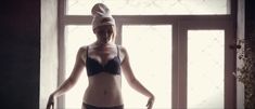 Наталья Анисимова снялась голой в фильме «Я счастлив» фото #30