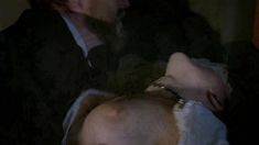 Красивая голая грудь Ольги Смирновой в сериале «Достоевский» фото #5