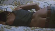 Полностью голая Серена Гранди в фильме «Ночная женщина» фото #19