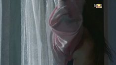 Татьяна Ерисова показала голую грудь в фильме «Дама с попугаем» фото #4