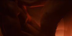 Голая грудь Эмили Браунинг в сериале «Американские боги» фото #3