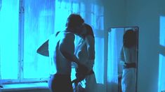 Юлия Майборода показала голую грудь в сериале «Морпехи» фото #3