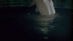 Анна Мария Мюэ засветила голую грудь и попу в фильме «К чему помыслы о любви?» фото #2