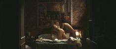 Полностью голая Елена Анайя в фильме «Комната в Риме» фото #3