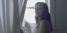 Голая Кейт Мара в сериале «Карточный домик» фото #8