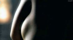 Кристина Агилера засветила голый сосок для Stripped фото #1