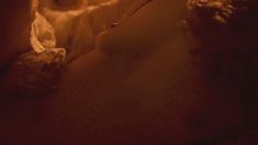 Голая грудь Кристины Коул в сериале «Больница Никербокер» фото #3