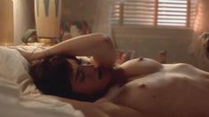 Голая Лиззи Каплан в сериале «Мастера секса» фото #3