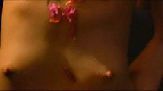 Голая Лоредана Канната в фильме «Пожирательница мужчин» фото #43