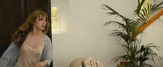 Красотка Лу де Лааж засветила голые сосочки в фильме «Любовь в квадрате» фото #3