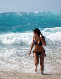 Ким Кардашьян на пляже Кабо-Сан-Лукас в Мексике фото #7