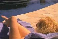Голая Пегги Трентини в сериале «Эротические признания» фото #3