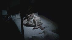 Голая Элизабет Дебики в сериале «Ночной администратор» фото #17