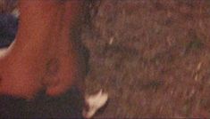 Голая Эрика Лирсен в фильме «Ведьма из Блэр 2. Книга теней» фото #11