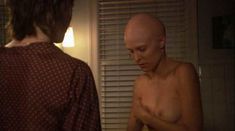 Голая Эрин Дэниелс в сериале «Секс в другом городе» фото #20