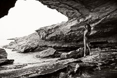 Стройная красотка Карли Клосс в фотосессии Рассела Джейма фото #1